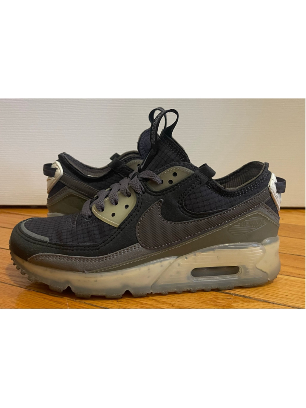 Women’s Nike Air Max 90 Crater Foam Sneakers Black and Grey, Size 6